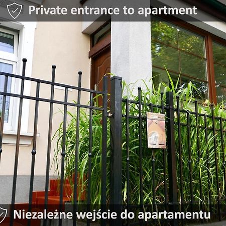 Chill Apartment Гданськ Екстер'єр фото