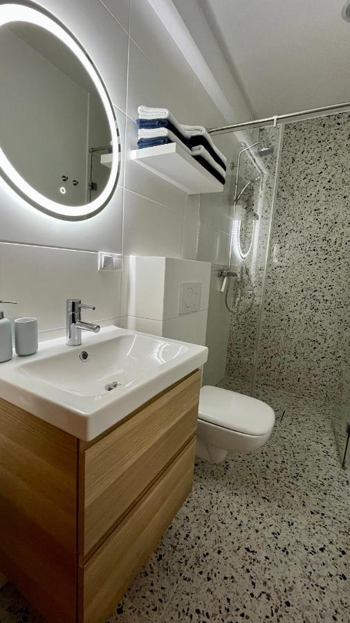 Chill Apartment Гданськ Екстер'єр фото